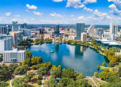 Orlando: A Dynamic Destination of Theme Parks, Culture, and Adventure Orlando: A Dynamic Destination of Theme Parks, Culture, and Adventure
